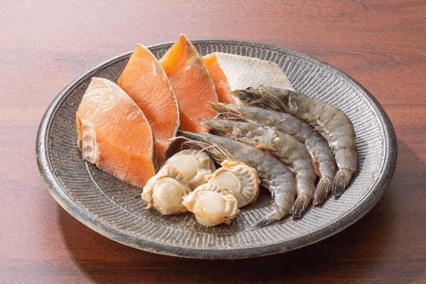 【しゃぶ葉】海鮮食べ放題と石狩鍋だしが新登場!人気の「霧島黒豚」&「牛みすじ」食べ放題も復活~石狩鍋で北海道旅気分~