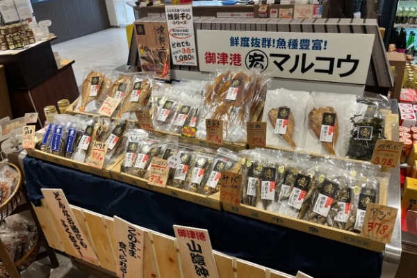 松江が誇る地酒「李白」の蔵元が完璧ナビゲート! 最高の1泊2日松江酒旅プランが完成!? きき酒師の漫才師「にほんしゅ」が巡る山陰・松江!(後編)