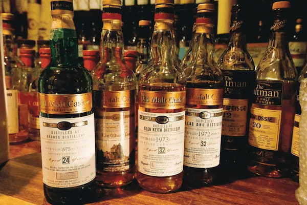 Whisky名店②ウイスキー好きが集う聖地バー「CAMPBELLTOUN LOCH」