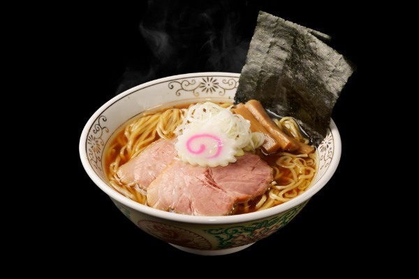 “1,000円前後で楽しめるフルコース”がテーマ。「宅麺.com」、ミシュランガイド掲載店『中華そば勝本』の取り扱いを開始