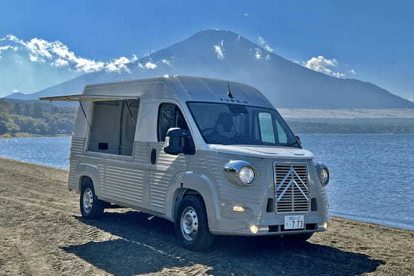 モチーフは懐かしのシトロエンHトラック。レトロなデザインの最新ワンボックスバン「タイプH」発売