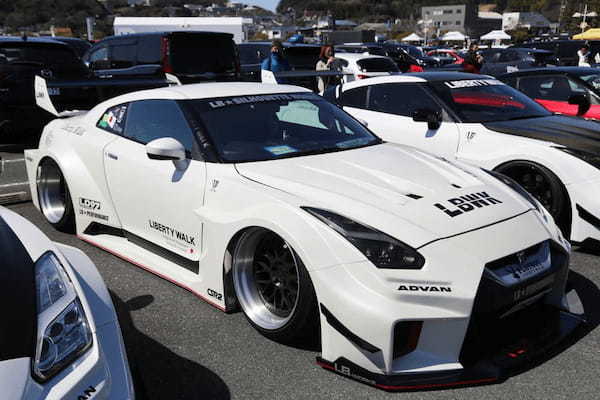 「GT-R」が230台も集結! R35オーナーのための交流イベント「R35 GT-R祭 2024」に潜入!