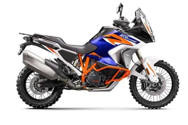 【KTM】250/390 ADVENTUREなど2022年モデル8機種を発売へ