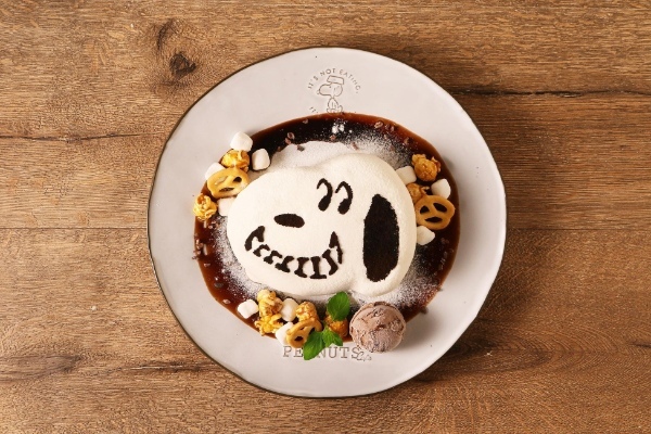 8月10日はスヌーピーのバースデー！「PEANUTS Cafe」にて“みんなでお祝いしよう！”をテーマにしたメニューやグッズが登場！