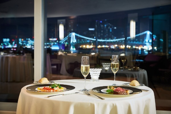 ホテル インターコンチネンタル 東京ベイ、バレンタインランチ＆ディナープランを2月1日より期間限定で提供
