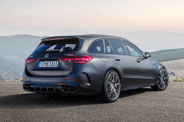 メルセデス・ベンツ　変貌するCクラス　スポーツモデル「メルセデスAMG C 63 S E PERFORMANCE ステーションワゴン」を追加発売