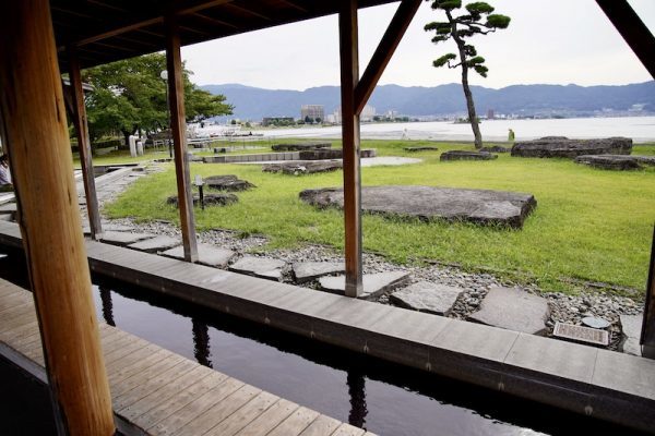 街歩きが楽しい温泉街10選｜北海道から九州までおすすめのエリア＆観光スポットを紹介