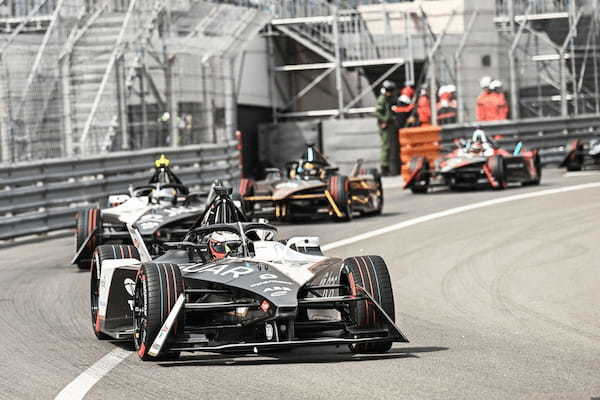 【フォーミュラEシーズン10 第8戦 モナコ】ジャガーのワンツーフィニッシュで日産ローランドは6位