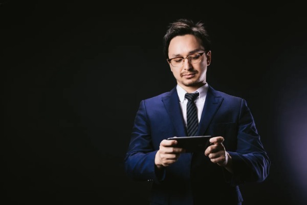 仕事をサボる人の特徴とは？サボりたくなる原因と解決法をご紹介！