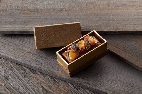 【明治記念館】豊かな香り広がる「新商品:プレミアムパウンドケーキ」販売開始のお知らせ