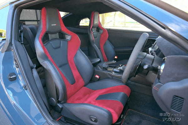 GT-R NISMOの22年モデルと24年モデルを比較