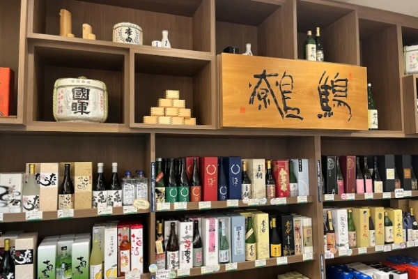 松江が誇る地酒「李白」の蔵元が完璧ナビゲート! 最高の1泊2日松江酒旅プランが完成!? きき酒師の漫才師「にほんしゅ」が巡る山陰・松江!(後編)