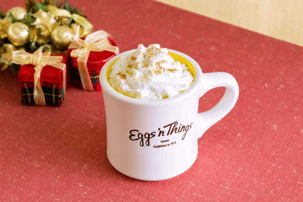 【Eggs ’n Things】クリスマスを華やかに彩る期間限定メニューが登場！「クリスマスリースパンケーキ」「ビーフシチュー ロコ・モコ」11月25日（土）～12月25日（月）まで販売