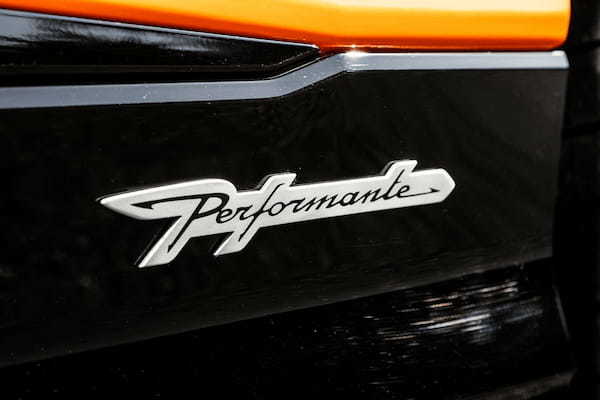 ランボルギーニ・ジャパン代表に訊く、ファイティングブルのイマとミライ