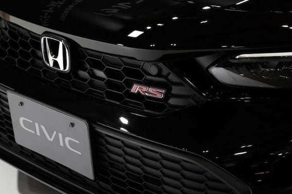新型ホンダ・シビックRSのプロトタイプが初公開