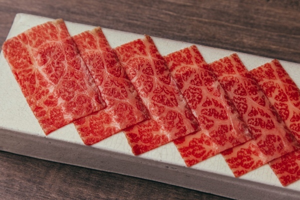 焼肉うしごろが運営するオンラインストア「UCHIGORO」の商品を、オンラインで贈る「UCHIGORO eGIFT」、本日2023年4月25日（火）販売開始