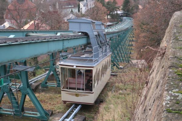 【ドイツ】ドレスデンで訪れたい歴史あるモノレール / ドレスデン・サスペンション鉄道