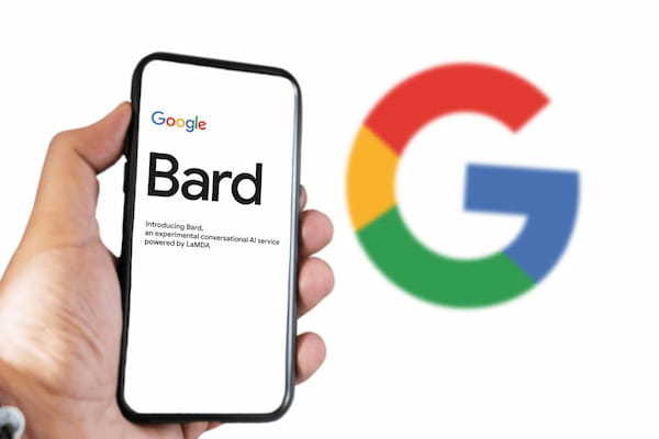 Googleが最新AI「Bard」を一般公開！ Chat GPTとの違いとは？