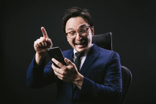 仕事をサボる人の特徴とは？サボりたくなる原因と解決法をご紹介！