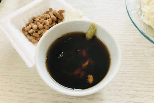 納豆わさびそうめん