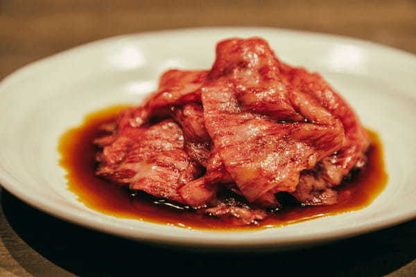 「焼肉うしごろ」が提案する“美食ホルモン”の2号店『焼肉ホルモン うしごろ 銀座店』2023年3月10日(金)グランドオープン