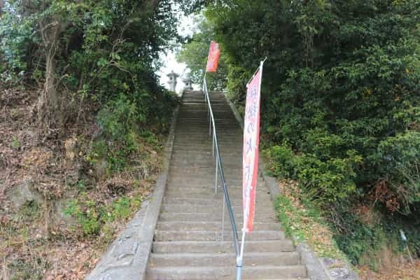 まさに今行かなきゃ！1年に1回の絶景が見られる「永尾剱神社」で始まった願いを届ける取り組みをご紹介します。