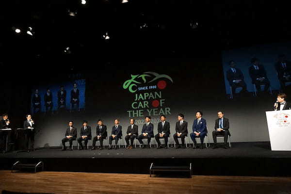 【スタッフ通信】2023-2024 日本カー・オブ・ザ・イヤーはトヨタ「プリウス」