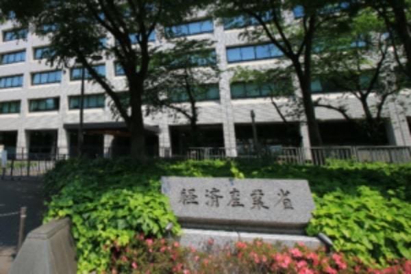 ホームセンター、2月の売上高は0.1%増の2248億円(経産省調べ)