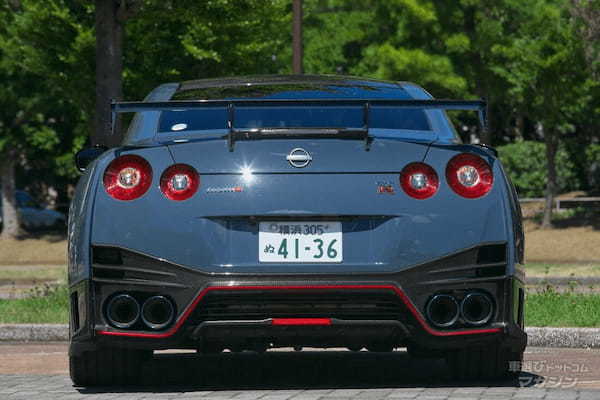 GT-R NISMOの22年モデルと24年モデルを比較