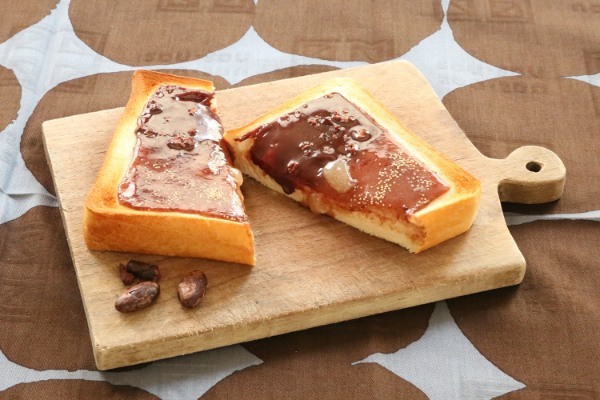 今年のバレンタインは「あったか〜い和菓子」を。創業220年の亀屋良長が「ようかん×トースト」「ココアになる和菓子」など、心温まるお菓子を販売します。