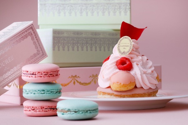 ストロベリーアフタヌーンティー with LADURÉE～マリー・アントワネットの世界～