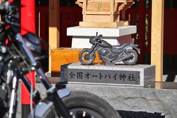 初詣はオートバイ神社へGO! なんと全国12ヶ所にライダーの聖地が!?