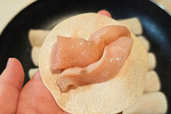 鶏胸肉の包み焼き・餃子の皮