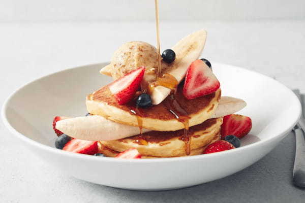 オールタイムパンケーキショップ「J.S. PANCAKE CAFE」の新商品で春を先取り！長崎県産「恋みのり」を使ったストロベリーづくしの季節限定プレミアムメニューを2月8日（水）より発売スタート