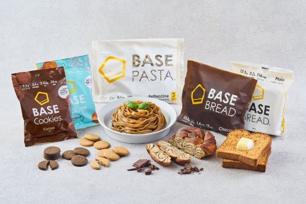 完全栄養パン「BASE BREAD」シリーズ、 プレーン・メープル・シナモン 3種のフレーバーが「やわもち食感」へ！2023年3月7日より順次リニューアル販売開始！