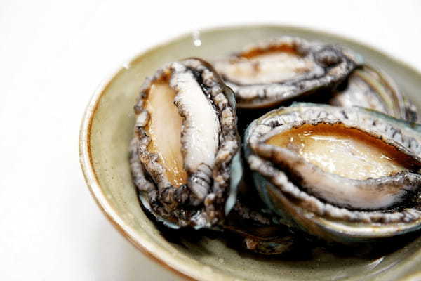 「鮑の片思い」とはどんな意味？鮑が本当に片思いでもしているの？？