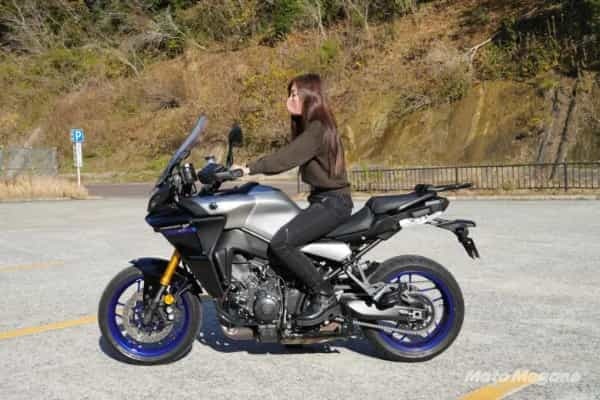 大きいけれど意外に優しい⁉︎　YAMAHA TRACER9 GTにバイク女子が試乗！