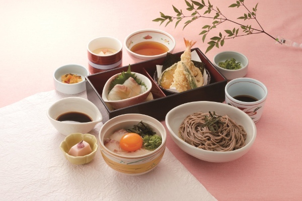 和食さと  期間限定!!  『鯛めし ～どっちが旨い鯛決～』がスタート!!