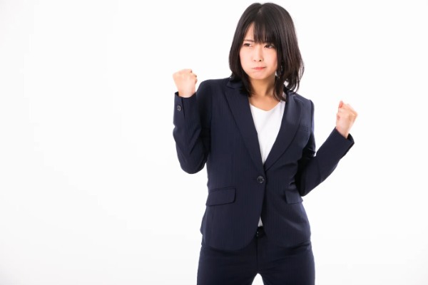 マンション騒音は下の階からも響く!うるさい時の対処法をご紹介!
