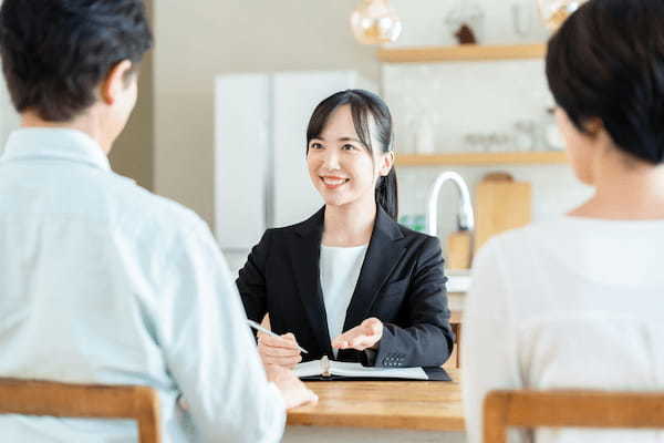 不動産営業の仕事内容は?魅力や平均年収、必要な資格を徹底解説