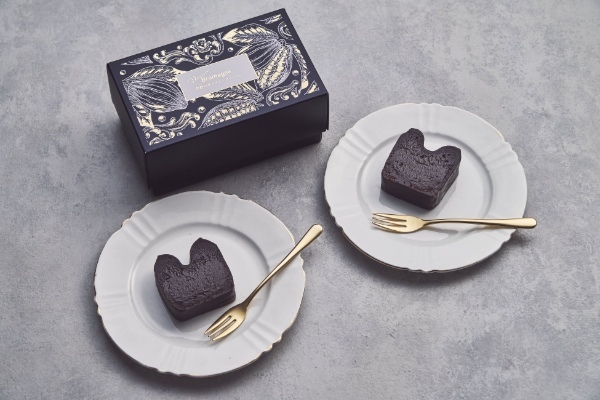 創業42年を誇るチョコレート会社から“やめられないチョコレート体験”を提供する新ブランドMaison Bromagee誕生「禁断の幸せフォンダンショコラ」と「禁断の幸せテリーヌショコラ」を発売