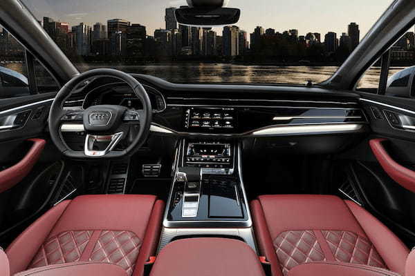 アウディ　SUVのフラッグシップ「Q7」と「SQ7」の大幅アップデートを実施