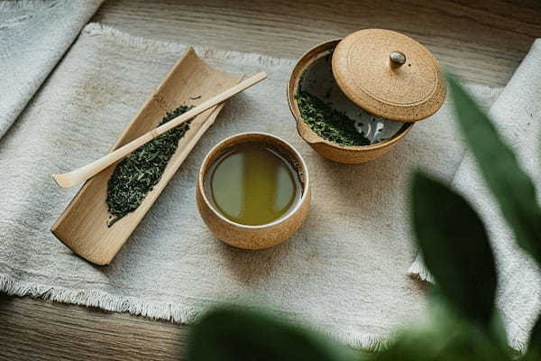 2月6日は「抹茶の日」!栽培されている時期でもないのに、なんでこの日なの?【記念日】
