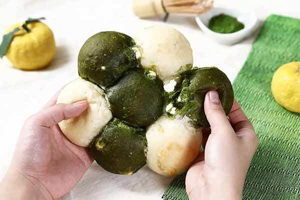 【1つで2種類の味を楽しめる京生ちぎりパンが初登場！】京都発の老舗ベーカリー「グランディール」より『京生ちぎりパン〜宇治抹茶と木頭ゆず〜』など4品が5月1日より期間限定で新発売