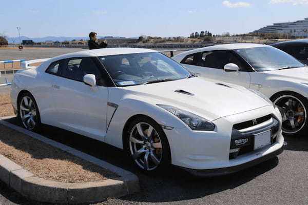 「GT-R」が230台も集結! R35オーナーのための交流イベント「R35 GT-R祭 2024」に潜入!