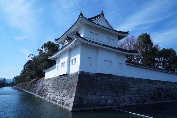 「日本」の国名の由来は?その名前はいつから使われるようになったの?その由来は??