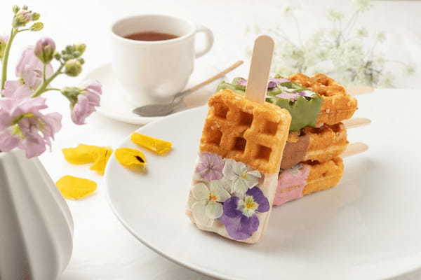 【食べるブーケ?!】京都生まれのワッフルバーが花束に変身!2023年の母の日は、目と舌で楽しむ超華やかブーケワッフルで、お母さんを笑顔に◎4/14(金)〜早割受付開始