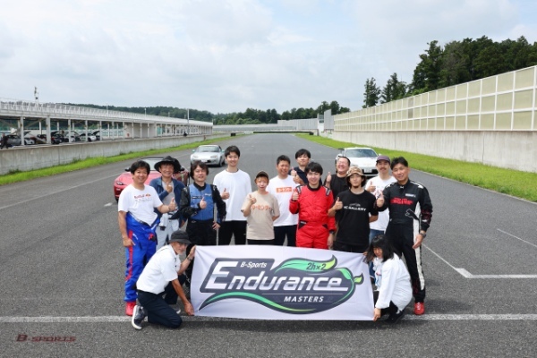 レーシングスーツ不要のレース!? 誰もがモータースポーツを気軽に楽しめる「マス耐」参戦記