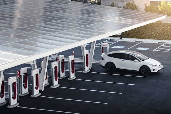 マツダ　北米販売モデルにテスラ方式の充電規格NACSへの対応を決定