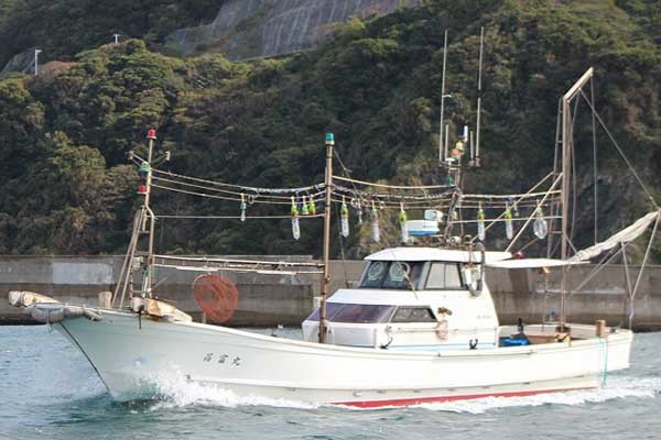 今週の『船釣り情報』特選釣果　九州の腹パン梅雨イサキが最盛期へ